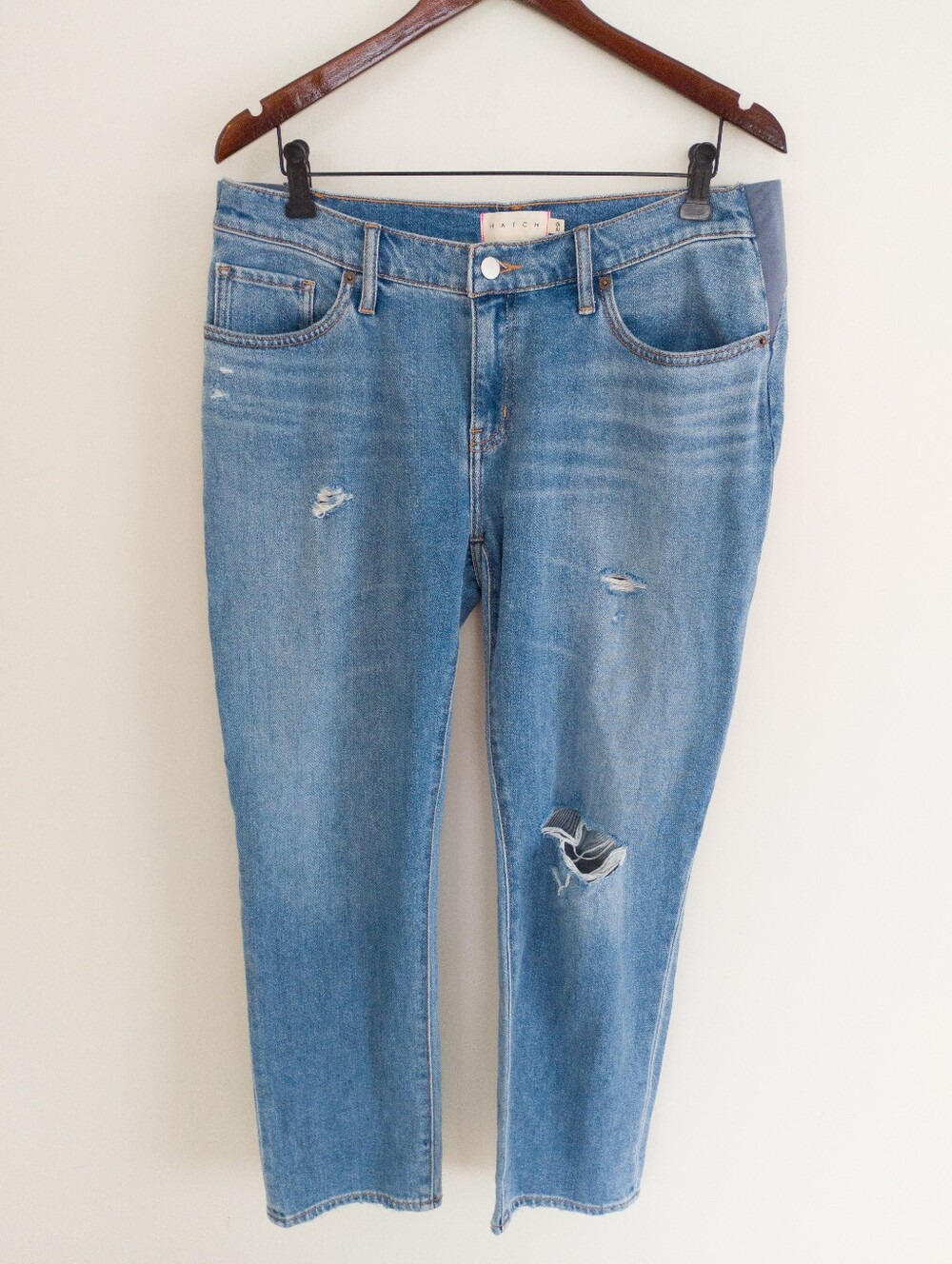 HATCH The Boyfriend Maternity Jeans Light Wash Distressed Elastic Wedge Size 29